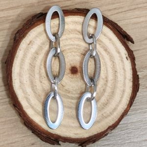 PENDIENTES LARGOS OVALADOS PLATEADOS
